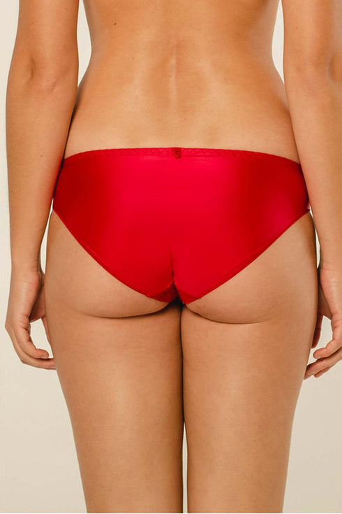 Louisa Bracq Série Brief